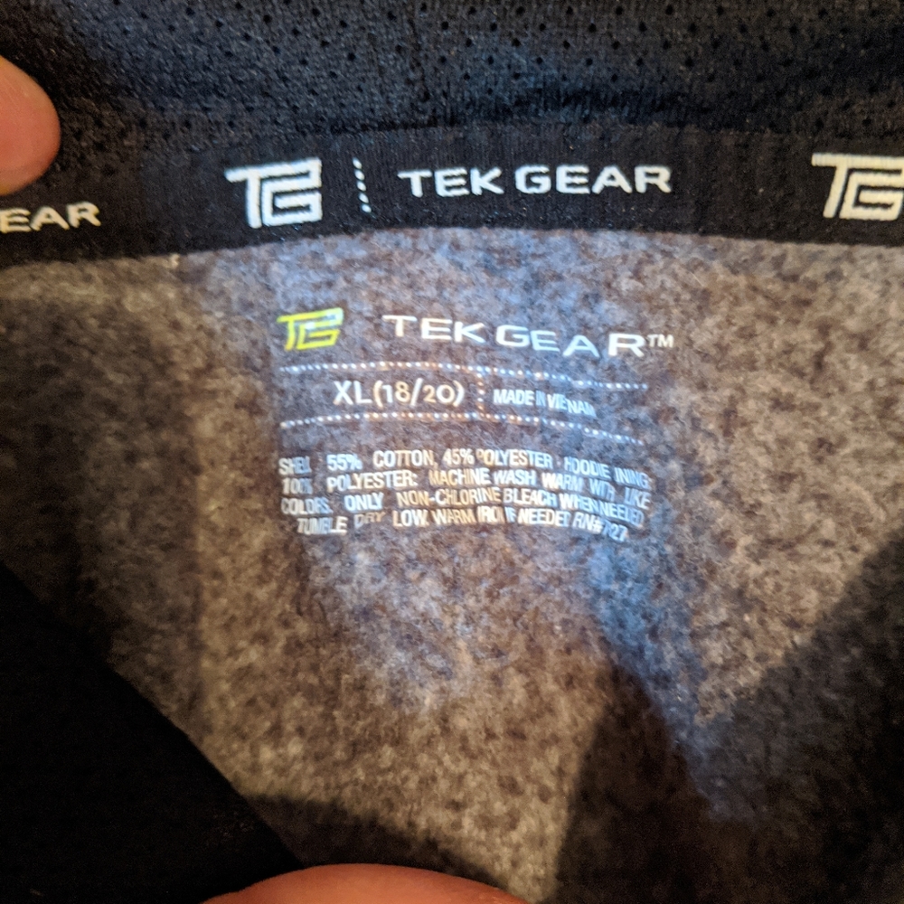 Tek gear sweater